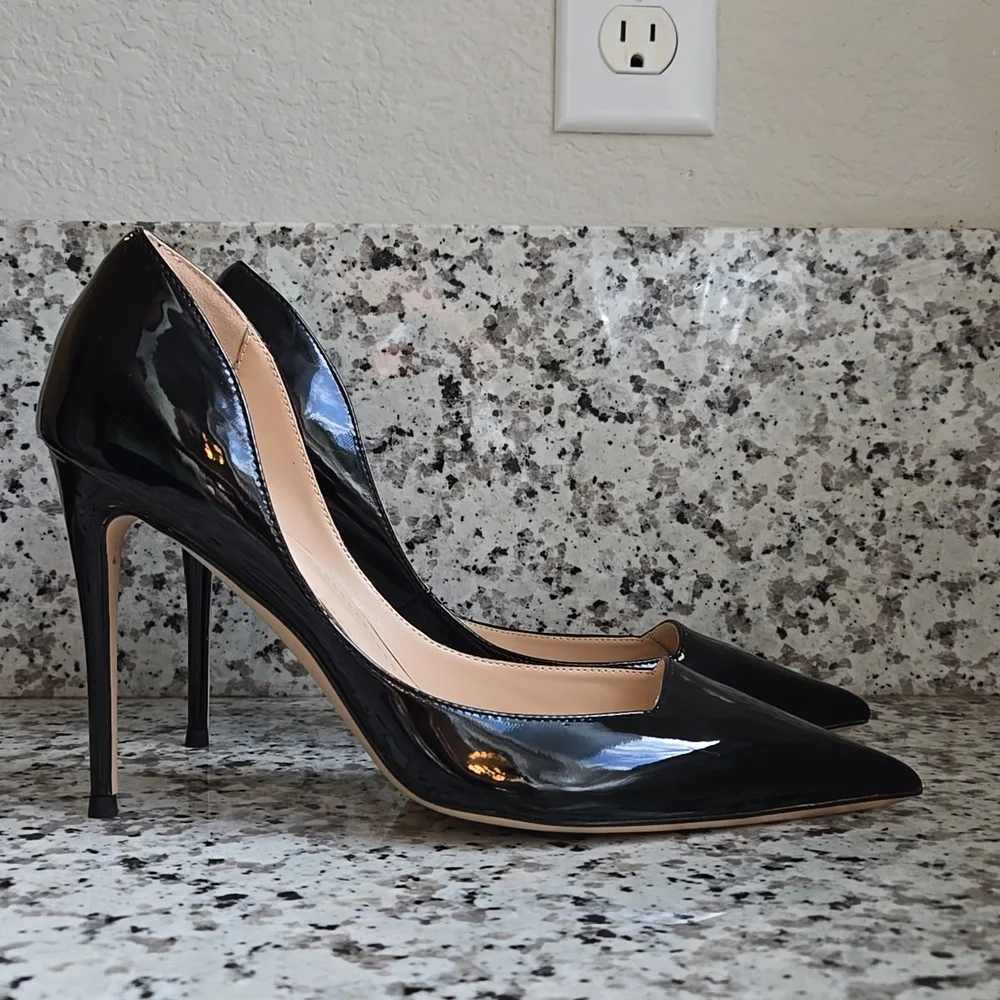 Elegant Black Shofoo Stiletto Heels - Picture 6 of 11
